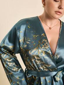 Hourtrue 1pc Plus Size Women Floral Print Satin Robe, V-Neck Long Sleeve Loose Bathrobe, Kimono Style Tie Waist Long Loungewear, Smooth Silk-Like Fabric, Machine Washable, Suitable For Home Use - Olive Green - View 9