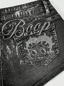 Betty Boop | ROMWE 春夏 Y2K 辣妹聯名款 銀箔 Logo 刺繡 超低腰迷你牛仔短褲 - 灰色 - 查看 2