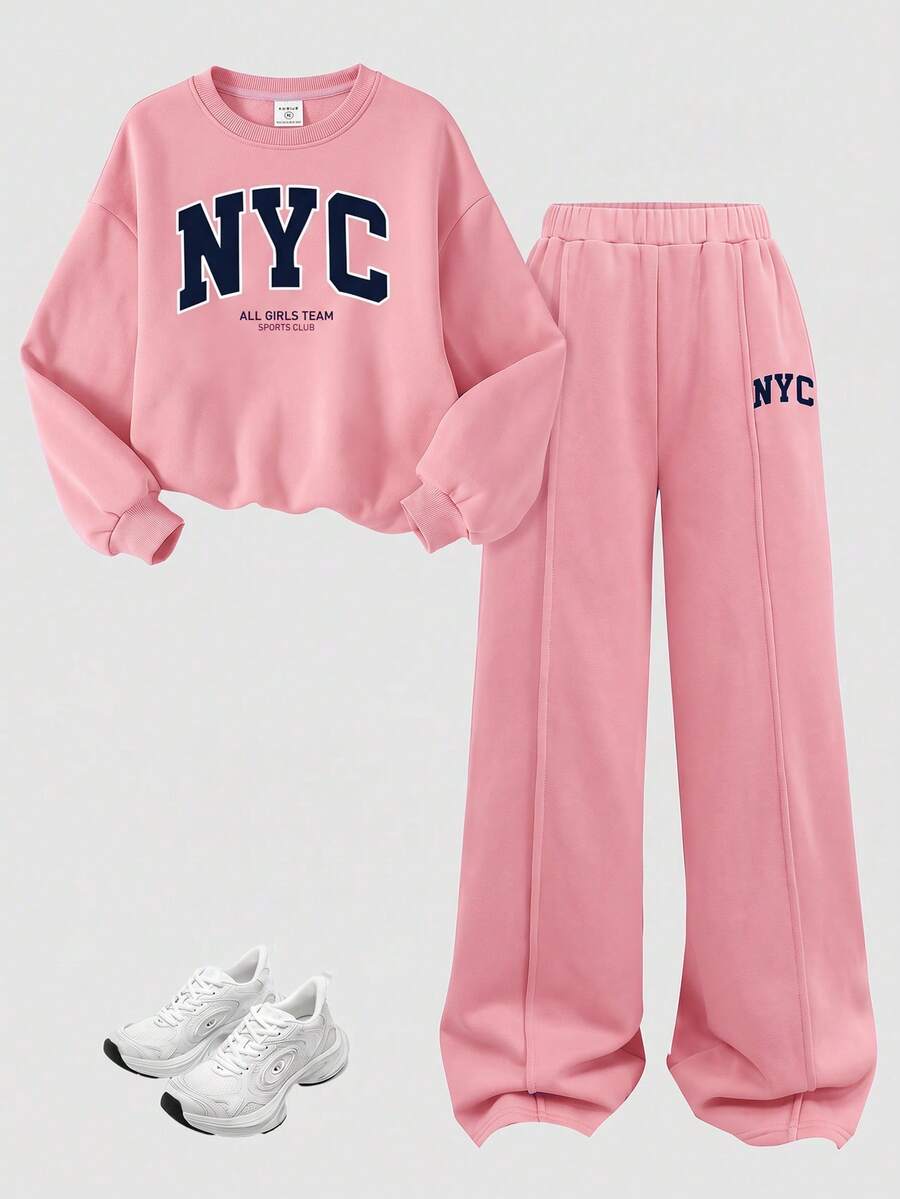 SHEIN Girlism Tween女孩秋冬休閒保暖內裡加厚運動衫套裝,紐約市印花圓領落肩長袖套頭衫與緊身印花牙籤褶皺寬腿直筒運動長褲套裝,2件式運動衫套裝,麻灰色,秋冬穿著 - 粉色 - 查看 1