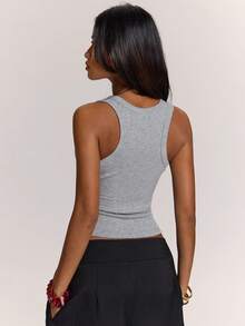 SHEIN BAE Top de tirantes sexy y elegante para mujer con patchwork de encaje gris, cuello cuadrado, estilo básico, para aeropuerto, casual, top de tirantes acanalado para vacaciones de verano - Gris Claro - Ver 7