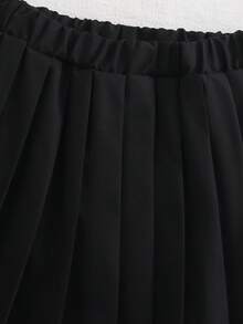 SHEIN Souflis 女童活力馬卡龍格紋領無袖百褶裙套裝，春夏新款輕盈舒適親膚 2 件套，適合畢業典禮、表演、生日派對、婚禮季節，學院風，青春清爽 - 藍色 - 查看 3
