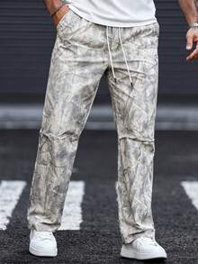 Manfinity LEGND 男款迷彩刺繡長褲，街頭風百搭時尚長褲 - 卡其色 - 查看 4