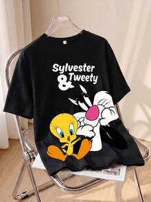 LOONEY TUNES X SHEIN 大码女式休闲可爱卡通字母图案落肩宽松黑色 T 恤，夏季大码图案 T 恤大码女式 T 恤崔弟和西尔维斯特卡通 T 恤女式大码卡通 T 恤，街头服饰 - 深灰色 - 查看 1