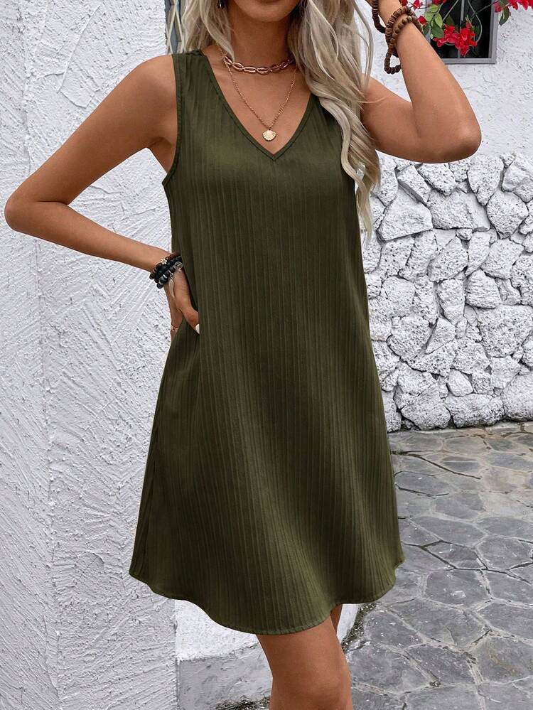 Breezaya Women's Stylish Sleeveless Hollow Out Design Dress Vacation Beach Outfit Army Green Summer Boho Casual - Green - View 2