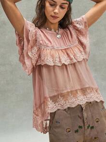 Bohemela 女款夏季浪漫度假法式波西米亞音樂節刺繡荷葉邊蕾絲拼接上衣，隨性休閒風格，自在放鬆穿搭，女裝，沙灘，夏季度假 - 粉色 - 查看 6