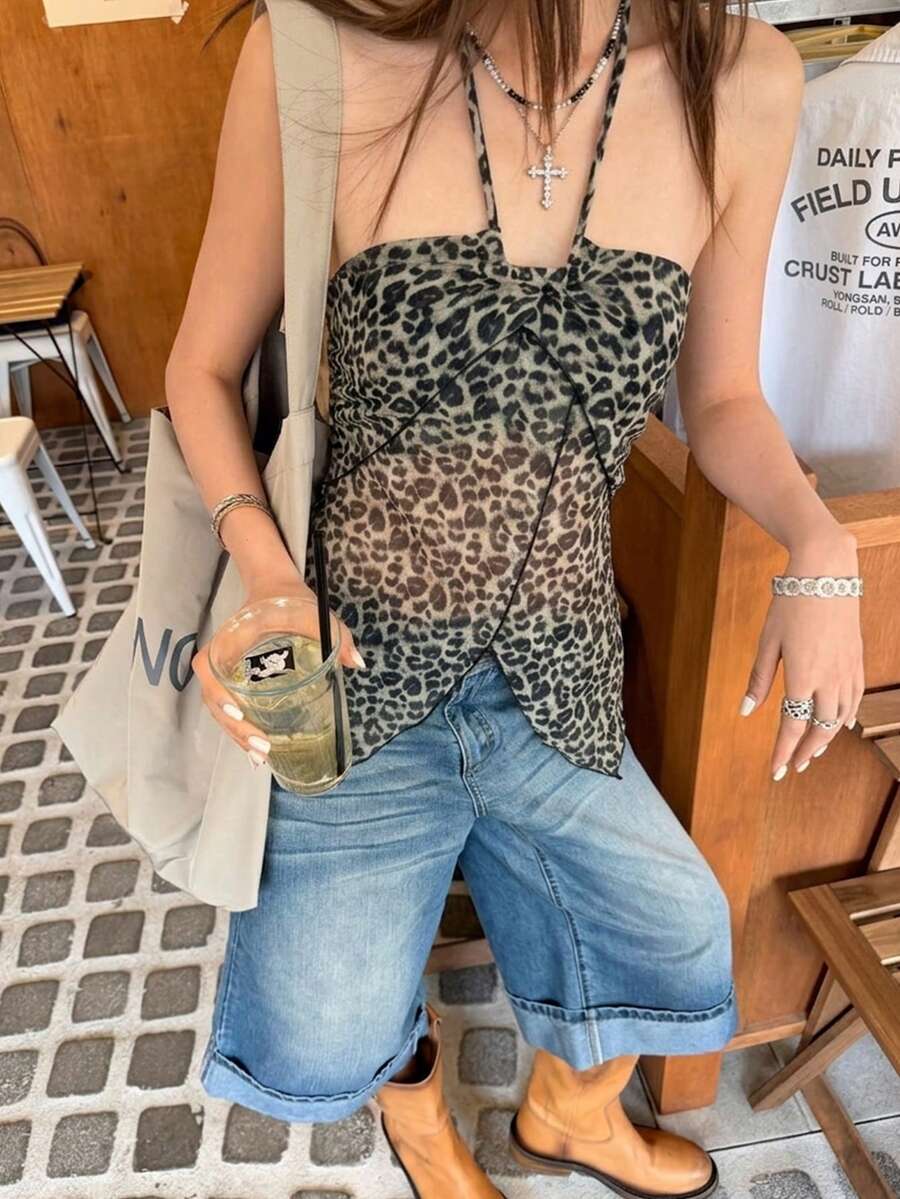 Tideelle 女款夏季時尚度假性感豹紋不對稱裹身下擺露背掛脖上衣 - 白色 - 查看 1