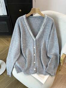 GlowEve CURVE Plus Size Elegant V-Neck Beaded Button Long Sleeve Cardigan - Grey - View 3