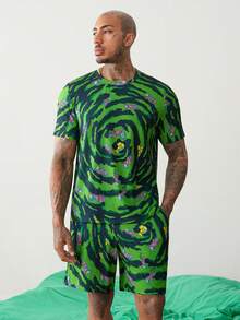 Rick and Morty X SHEIN Set da uomo con top a maniche corte girocollo colorblock con stampa cartoni animati e pantaloncini, casual per uso quotidiano e abbigliamento da casa - Verde - Visualizzare 5