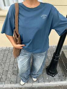 Dazy Plus 女款寬鬆大尺碼圓領字母印花休閒棕色短袖T恤，適合春夏季 - 水鴨藍 - 查看 6