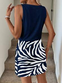 SHEIN LUNE Gaun Pendek Kasual Wanita Bermotif, Cocok untuk Liburan Musim Semi dan Musim Panas, Warna Biru Tua dan Putih - Navy Blue - View 2