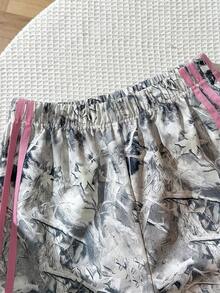 SHEIN All Season Teen Girls Loose Casual Street Style Design Camouflage Leaf Print Side Color Block Stripe Long Pants Suitable For Daily Commute Casual V... - Multicolor - View 5