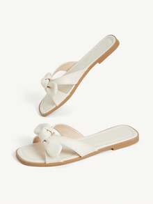 CUCCOO CHICEST Off-White 女款蝴蝶結綁帶涼鞋 夏季新款 方頭平底軟底百搭鞋 - 米白色 - 查看 6