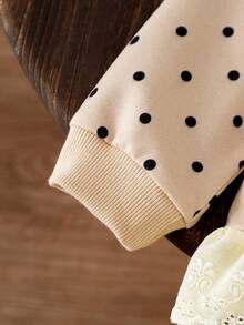 SHEIN Sweatshirt Bayi Perempuan Modis dengan Bordir dan Hiasan Renda di Bagian Bawah - Aprikot - View 6