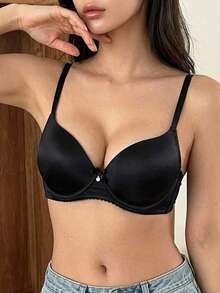DAZY Bra Wanita Minimalis Warna Polos dengan Kawat Penyangga dan Hiasan Pita Berenda - Hitam - View 5