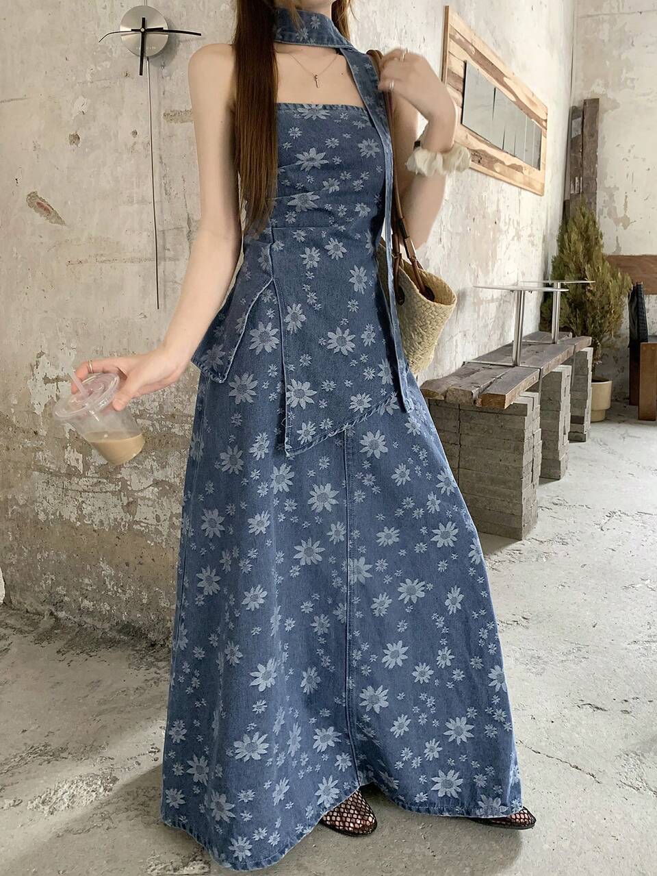 Women's Jacquard Asymmetric Hem Bandeau Top With Extra Long Blue & White Ditsy Floral Skirt Set, Bohemian Style For Summer Vacation