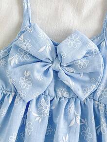 SHEIN Vintaside Kids 女嬰時尚優雅可愛休閒簡約刺繡藍色細肩帶洋裝，舒適梭織面料膝長中長版 3D 大蝴蝶裝飾，春夏新款，適合生日派對、日常穿著、外出、度假與旅行 - 藍色 - 查看 11
