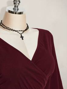 SHEIN ICON Women's Plus Size Cross V-Neck Ruffle Short Sleeve Casual T-Shirt - Red Violet - View 7