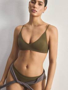 Ocili Seamless Ribbed Elastic Wireless Bra, Comfortable Women's Underwear - Dark Green - View 2