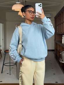 Muchica 女款淺藍色連帽刺繡休閒運動衫 - 淺藍色 - 查看 3