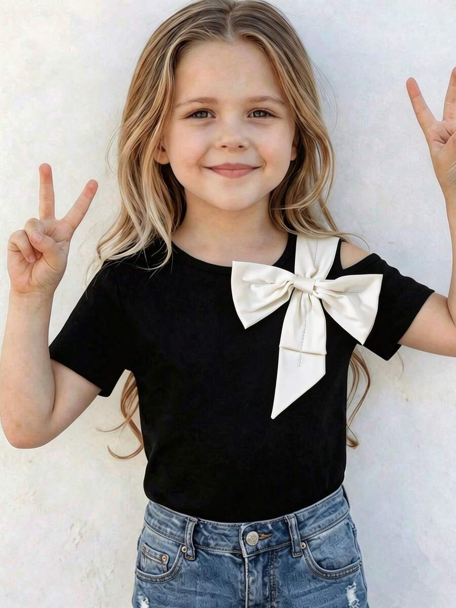 Emery Rose Kids Emery Rose Kids 女童夏季休闲通勤撞色蝴蝶结装饰露肩短袖黑色T恤,黑白衬衫,蝴蝶结上衣,黑白蝴蝶结休闲装,女童衬衫,可爱上衣,短袖蝴蝶结上衣,女童衬衫 - 黑色 - 查看 1
