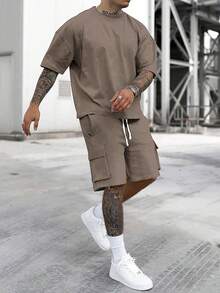 Manfinity Homme Conjunto de camiseta de manga corta de unicolor y pantalones cortos para hombre - Marrón - Ver 1