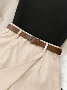 Franclia 女款黑色米色夏季兩件套，優雅圓領荷葉袖上衣搭配抽繩腰帶短褲，早午餐度假休閒穿搭 - 黑色 - 查看 8