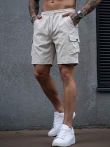 Manfinity CasualCool 男士素色工作風口袋抽繩腰休閒寬鬆短褲 男士短褲 工裝短褲 男士短褲休閒 - 淺灰色 - 查看 4