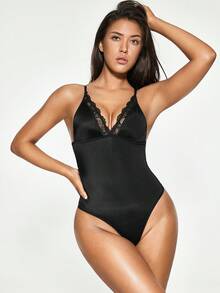 SHAPORA Bodysuit Wanita Warna Polos dengan Hiasan Renda dan Potongan V Dalam - Hitam - View 2