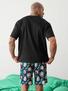 Rick and Morty X SHEIN 男士圓領字母印花短袖上衣與短褲休閒日常居家服套裝 - 黑色 - 查看 2