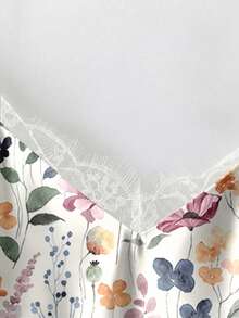 Mellowie Watercolor Floral Plus Size Women's Contrast Lace Camisole Tank Top - Multicolor - View 3