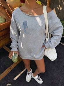 SHEIN CURVE+ Sweatshirt Wanita Ukuran Besar Kasual Minimalis dengan Motif Cetak Bahu Asimetris, Nyaman dan Hangat, Cocok untuk Musim Gugur/Dingin - Grey - View 4