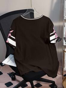 LOONEY TUNES X SHEIN Plus Size Summer Casual Letter & Rabbit Print Round Neck Short Sleeve T-Shirt - White - View 2