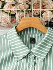 SHEIN LUNE 休閒優雅條紋愛心刺繡短袖鈕扣領襯衫洋裝 大尺碼女款長版襯衫洋裝 - 綠色 - 查看 3