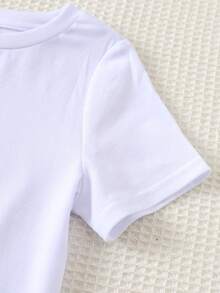 SHEIN Young Boy' New Casual Minimalist College Style Vacation Striped Shirt & Shorts 2-Piece Set, Suitable For Summer, Street Style, Daily Wear, Outings, Vacation, Spring & Summer Fashion, Summer Outfits Easy Comfort, Layers For Kids, Stylish Kids, Casual Wear, Kids' Sports College Digital Graphic T-Shirts, Back To School, Spring & Summer Clothes, Homecoming - Multicolor - View 6