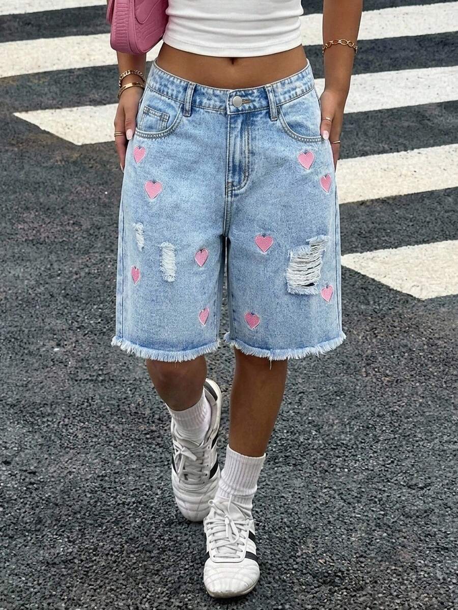 SHEIN 青少年女孩優雅淺藍色破洞蝴蝶結寬鬆牛仔短褲,附口袋插片、仿珍珠與毛邊下擺,夏季海灘度假波西米亞風開學短褲,夏季音樂會休閒電音節、女孩夏季早午餐教堂畢業派對街頭風開學穿搭 - 藍色 - 查看 1