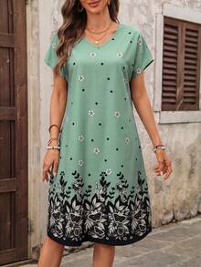 EMERY ROSE Women's V-Neck Short Sleeve Floral Print Midi Dress - Green - View 4