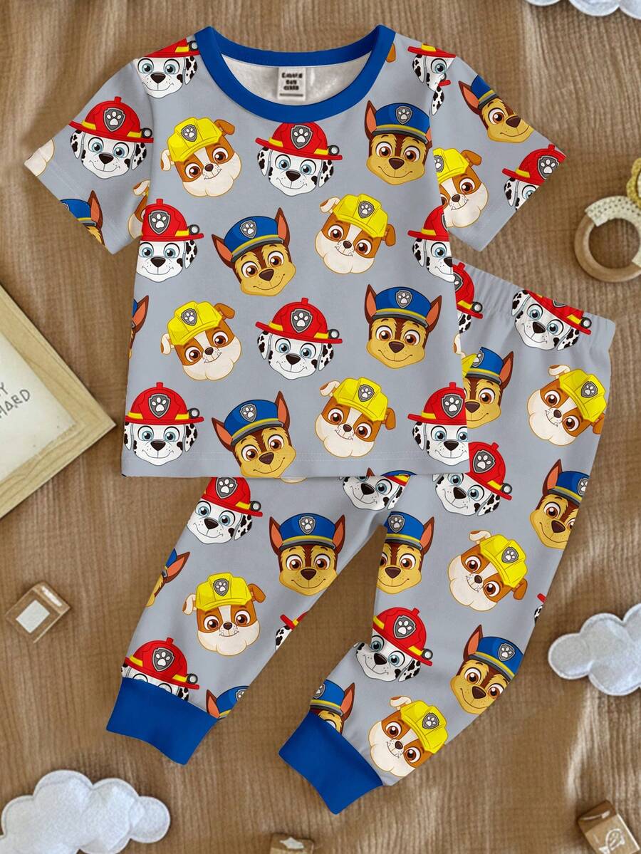SHEIN | PAW Patrol 小男孩休閒簡約修身舒適圓領短袖上衣與長褲套裝,適合春夏季,貼身剪裁,經典可愛,Rubble、Chase、可愛勇敢前行卡通圖案印花 - 彩色 - 查看 1