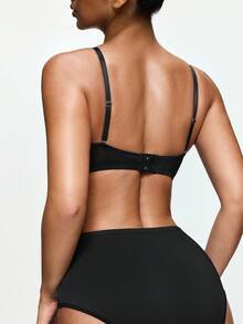 SHAPORA Women's Minimalist Solid Color Underwire Bra, 1/2 Cup - Black - View 2