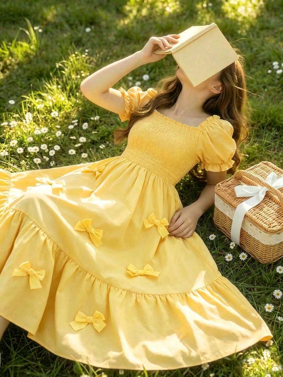 SHEIN ChillGRL 青少年女孩服飾 青少年女孩洋裝 粉紅色洋裝 柔軟短袖洋裝 蝴蝶結裝飾 緞帶蝴蝶結裝飾 泡泡袖 短袖/長洋裝/陽光洋裝/夏季洋裝/洋裝/度假/度假洋裝