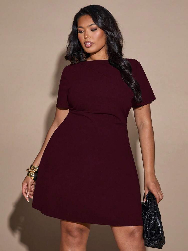 burgundy dress halter CULT MIA X STOLEN STORES BIAS MAXI IN | CULT MIA Size:36 LONG Crafted from high unique detail Time to dye this
