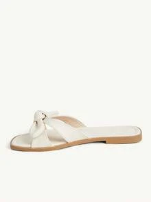 CUCCOO CHICEST Off-White 女款蝴蝶結綁帶涼鞋 夏季新款 方頭平底軟底百搭鞋 - 米白色 - 查看 4
