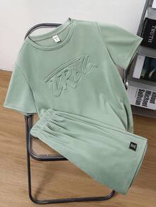 SHEIN 青少年男孩 2件/套 休閒 3D 壓紋字母圖案圓領短袖 T 恤與短褲套裝，適合通勤、上學、日常休閒、運動，春/夏季 - 薄荷綠 - 查看 5