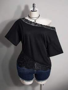 SHEIN ICON Plus Size Y2K Vintage Asymmetric Shoulder Lace Patchwork Loose T-Shirt - Black - View 3