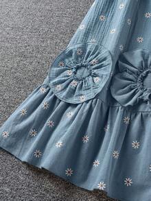 SHEIN LUNE 大尺碼女款度假風雛菊刺繡荷葉邊圓領洋裝 - 彩色 - 查看 4
