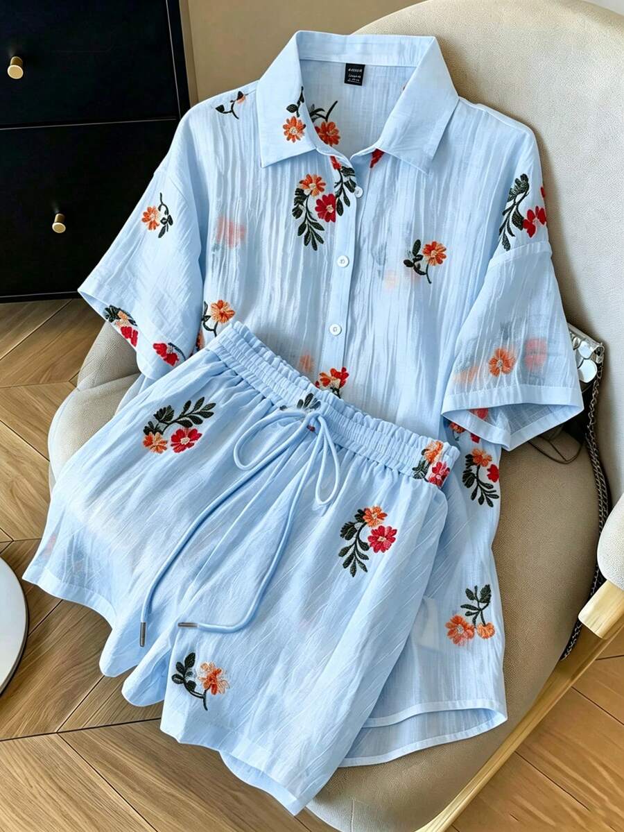 GlowEve 女款休閒碎花刺繡雪紡蝙蝠袖上衣短褲套裝 - 藍色 - 查看 1