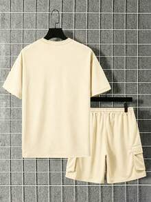 Manfinity Homme Men's Short Sleeve Crew Neck Drop Shoulder T-Shirt And Drawstring Pocket Shorts Solid Color 2-Piece Set - Beige - View 2