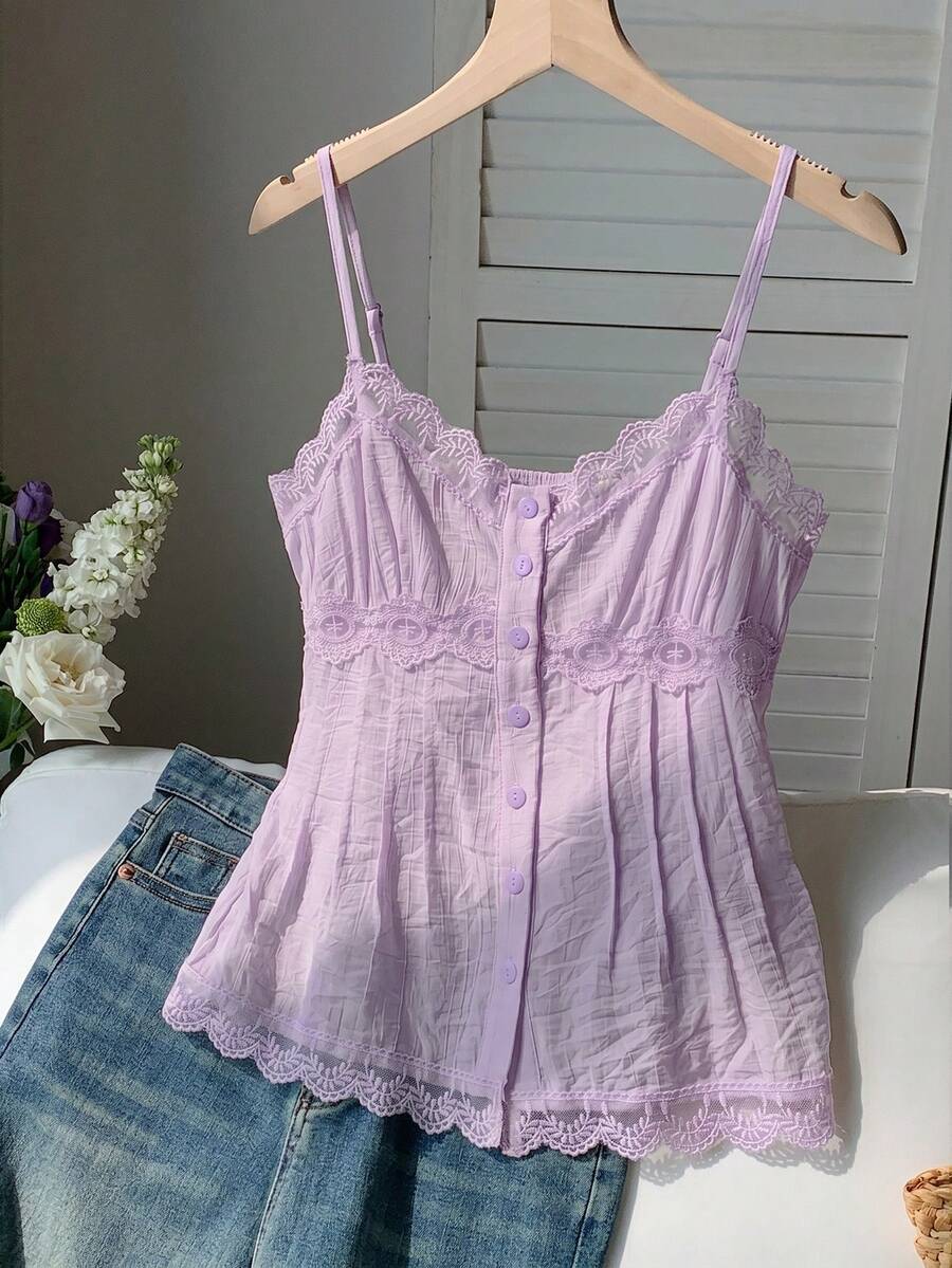 Comfortcana Áo blouse nữ dây mảnh cài nút viền ren xếp ly - Màu tím hoa cà - Xem 1