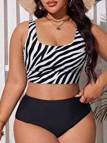 SHEIN Swim Curve 大尺碼女款夏季海灘斑馬紋休閒分體式比基尼套裝 - 黑與白 - 查看 3