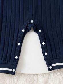 3-24個月男嬰 Polo領刺繡馬圖案前開襟連身衣，深藍色，夏季休閒家庭穿搭，柔軟彈性面料，極簡風格按扣開合 - 藍色 - 查看 6
