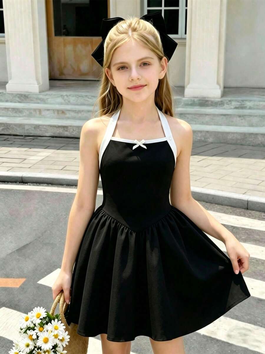 SHEIN 青少年女孩休閒運動芭蕾風優雅掛脖低腰花苞短洋裝,經典黑白配色拼接,適合旅行、舞蹈派對及其他外出場合 - 黑色 - 查看 1
